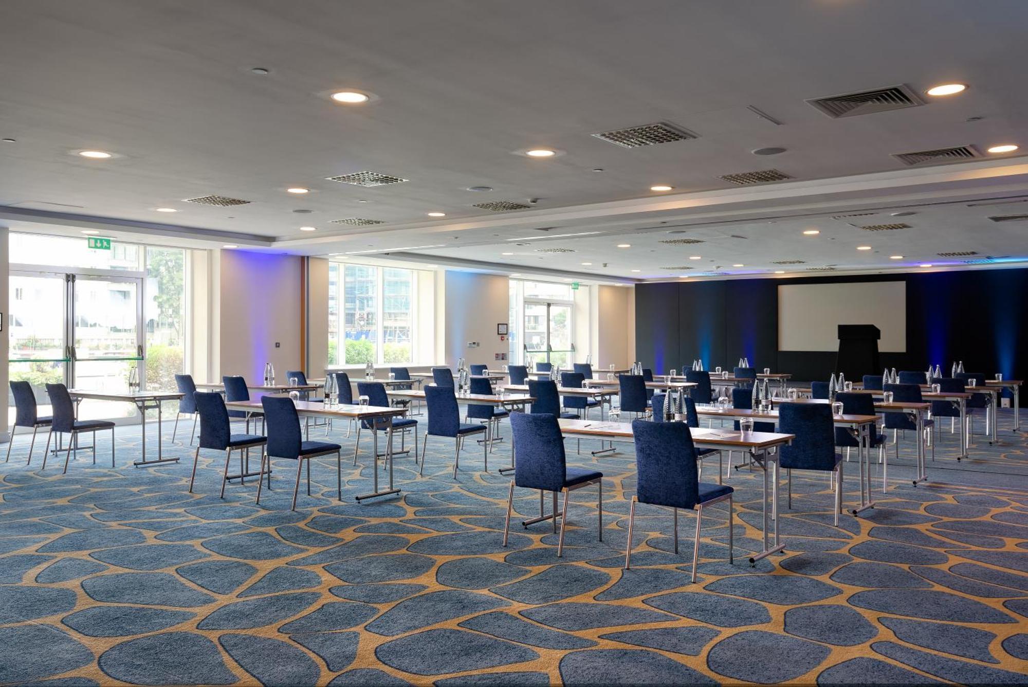 The Chelsea Harbour And 5* Londra